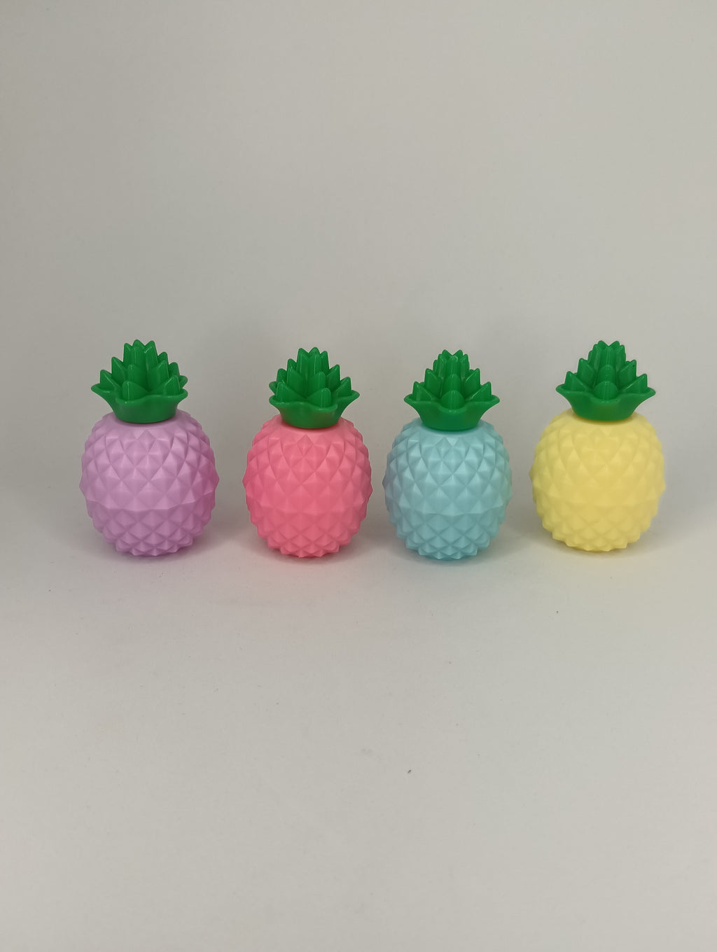 baumes à lèvres - forme ananas