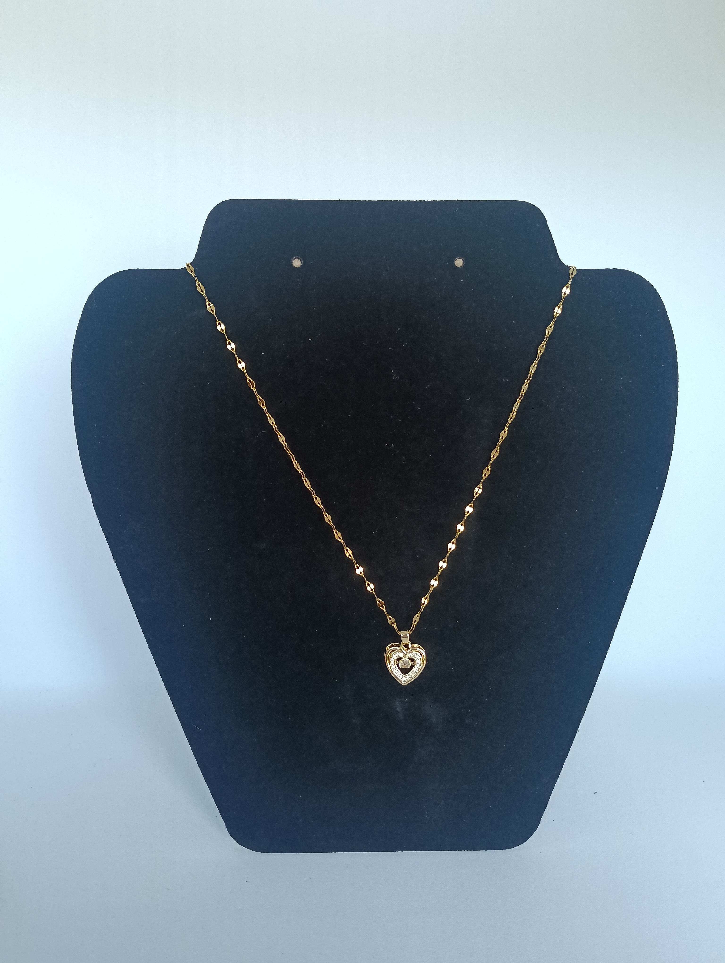 collier cœur et zircone
